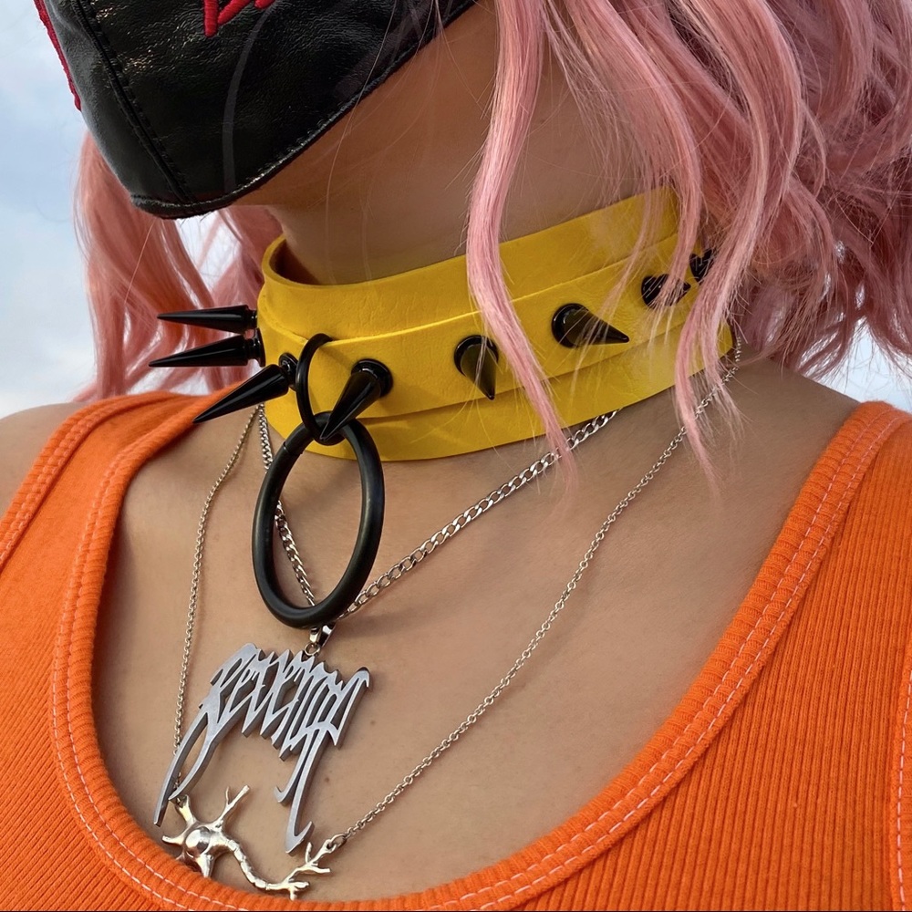 ⚠️CAUTION⚠️ 𝕾𝖕𝖎𝖐𝖊 𝕭𝖔𝖓𝖉𝖆𝖌𝖊 𝕮𝖍𝖔𝖐𝖊𝖗 - Picture 5 of 5